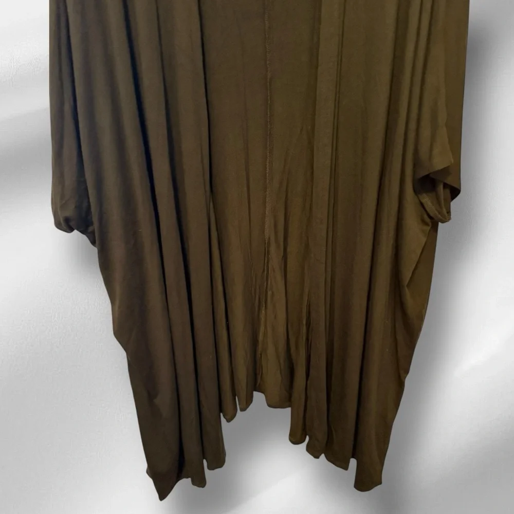 Chaser Black Flowy Cover-Up nwt‎